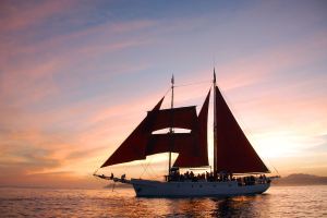 Sunset+Sail+Photo+Talofa[1]